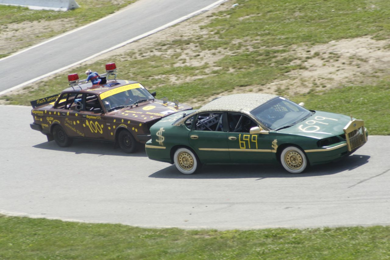 Illustration for article titled The 24 Hours Of LeMons New England 2009 Über Gallery, Part 4